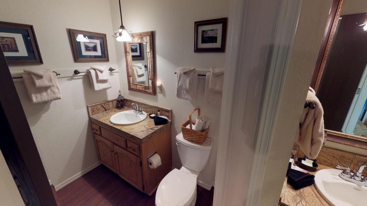 レッドリバーClaim Jumper 8 Townhouse With High Speed Wifiアパートメント エクステリア 写真