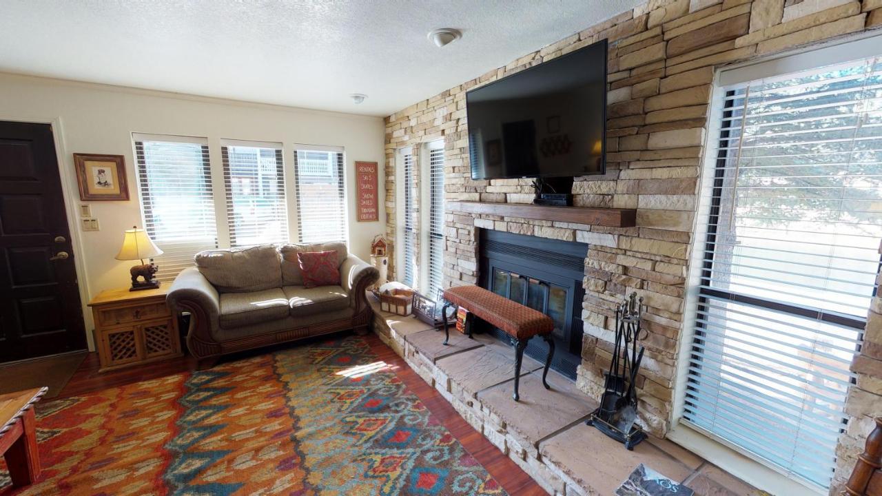 レッドリバーClaim Jumper 8 Townhouse With High Speed Wifiアパートメント エクステリア 写真